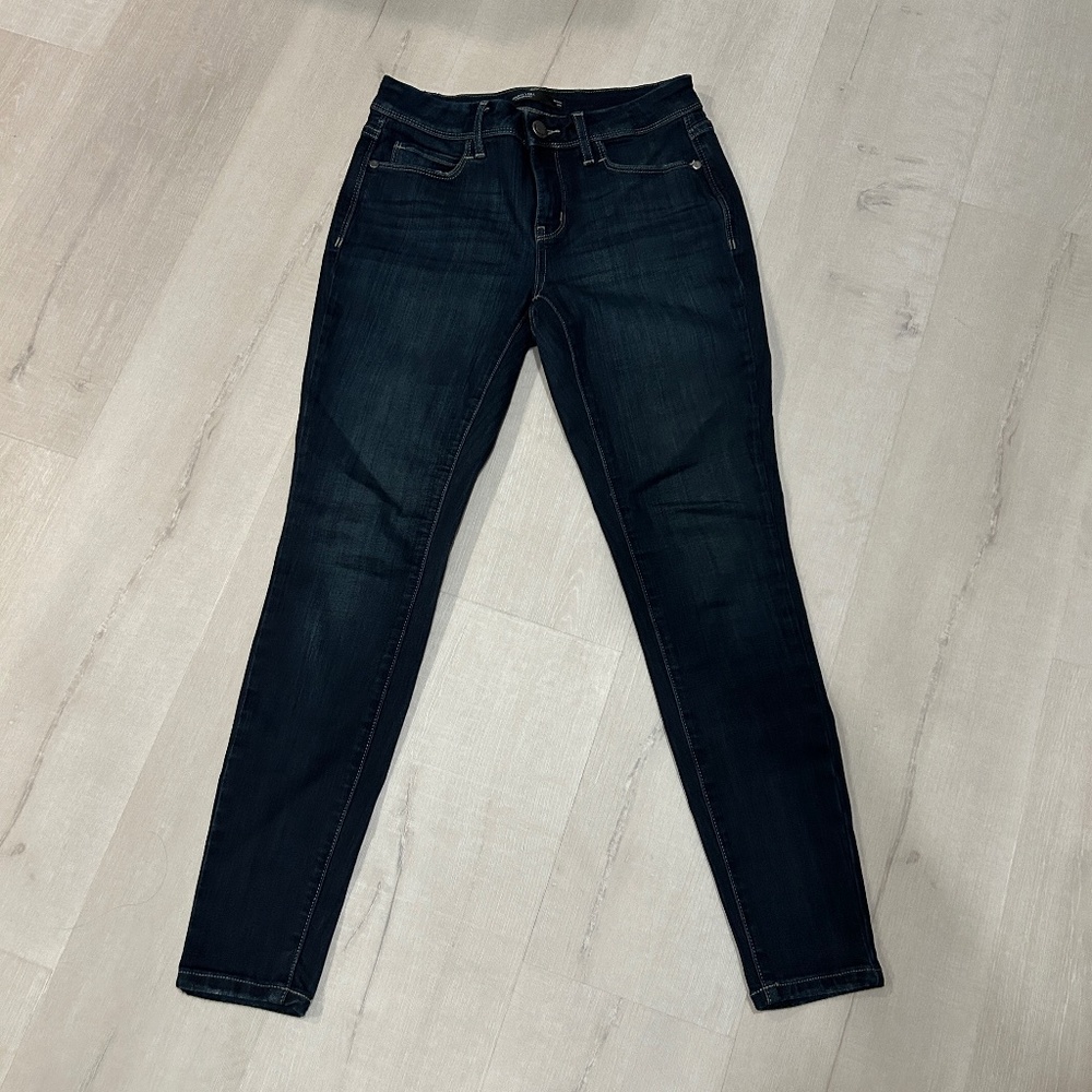 Vera Wang Jeans